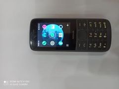  Điện thoại Nokia 215 4G 