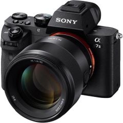  Camera Sony A7 Iii + Fe 85mm F/1.8 