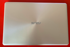  Vỏ mặt A dùng cho laptop Asus A510 vàng 