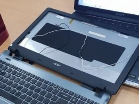 Vỏ mặt dùng cho laptop Acer E5-531