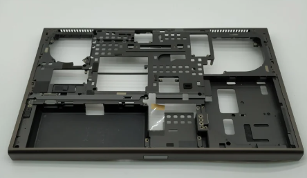 Vỏ mặt D dùng cho laptop Dell M6800