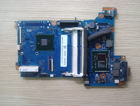 Mainboard Toshiba R700 / Cpu Onboard (I5-460) / Hm55 / Share