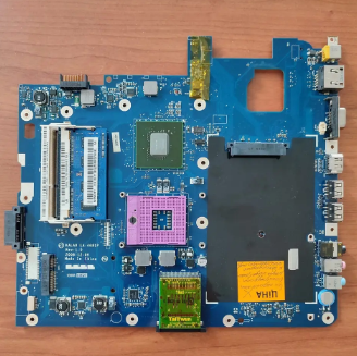 Mainboard dùng cho laptop Acer 5737Z Pentium