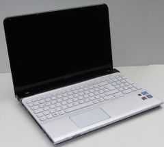  Sony Vaio Svf15217Sgw 