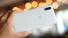  Vsmart Bee 3 đã quá rẻ nay còn giảm giá cực tốt, sẽ lựa chọn khá phù hợp cho những bạn có hầu bao không quá dư dả 