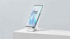  Thiết kế OnePlus 8T 5G bị rò rỉ thông qua bộ ốp lưng trong suốt trước ngày ra mắt, xác nhận mặt sau đi kèm với 4 camera 