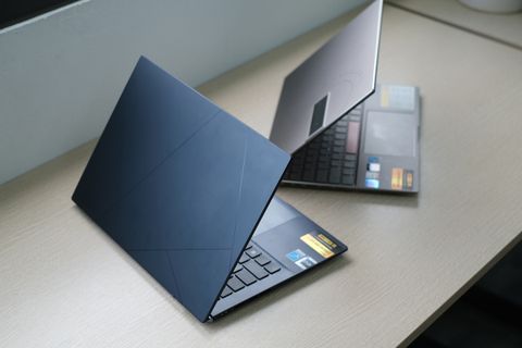 ASUS ra mắt máy tính xách tay phiên bản đặc biệt Zenbook 14X OLED: Core thế hệ thứ 12 + màn hình phụ 3,5 inch