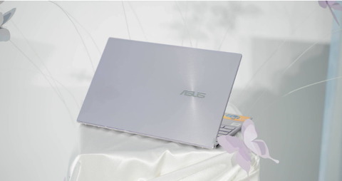 Asus ZenBook 14 UX425EA-KI883W - Chiếc Zenbook Đầu Tiên Sở Hữu Tone Tím Mộng Mơ