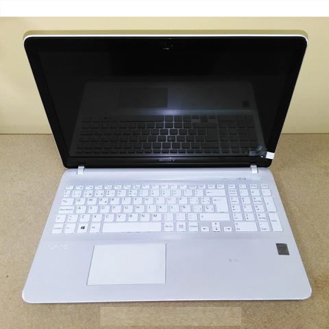 Sony Vaio Flip Svf 1521Mcx