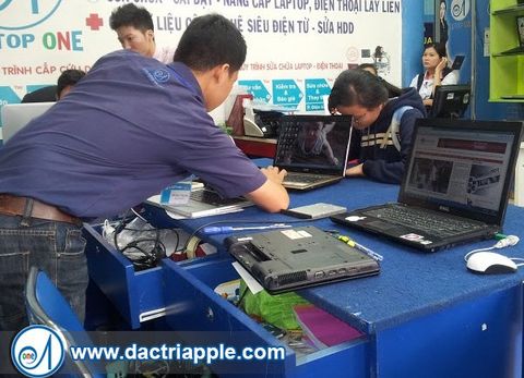 Trung tâm sửa chữa iPhone uy tín quận 5