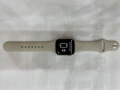  Apple Watch Series 7 GPS, 41mm Starlight Aluminium Case with Starlight Sport Band - Regular (MKMY3VN/A) 