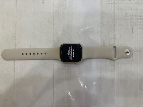 Apple Watch Series 7 GPS, 41mm Starlight Aluminium Case with Starlight Sport Band - Regular (MKMY3VN/A)
