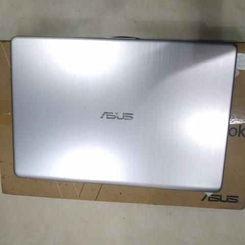 Asus S530FA i5 8265U/8GB+16G/1TB/15.6