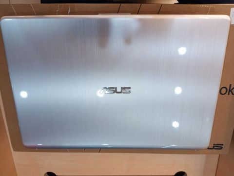 Asus S530FA i5 8265U/8GB+16G/1TB/15.6