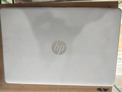  HP 15s du0042TX i3 7020U/4GB/1TB/2GB MX110/15.6''F/Win10/(6ZF75PA)/Bạc 