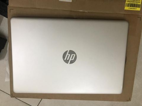 HP 15s du0070TX i5 8265U/8GB/1TB/2GB MX130/15.6