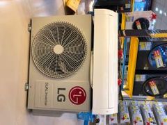  Máy lạnh LG Inverter 1 HP V10ENH1 