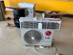  Máy lạnh LG Wifi Inverter 1 HP V10APF 