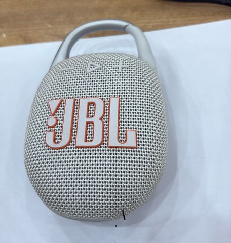 Loa Bluetooth JBL Clip 5 (Trắng)