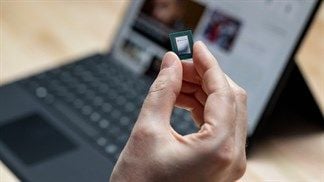 Không chỉ Apple, Microsoft cũng đang phát triển chip ARM riêng để tích hợp trên các mẫu Surface, Intel chắc sẽ buồn lắm đây
