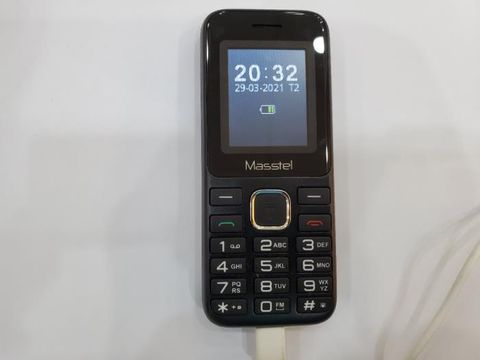 Masstel IZI 112 Black