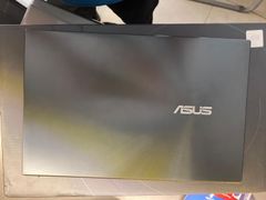  Asus UX425EA i5 1135G7/8GB/512GB/14