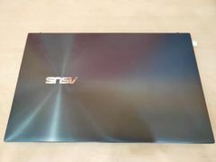  Asus UX425EA i5 1135G7/8GB/512GB/14