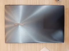 Asus UX425EA i5 1135G7/8GB/512GB/14