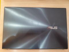  Asus UX425EA i5 1135G7/8GB/512GB/14