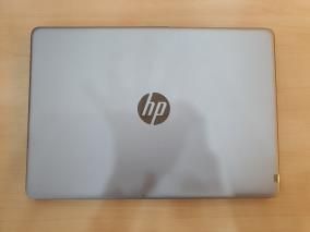 Laptop HP 240 G8 i3 1005G1/4GB/512GB/Win10 (342G6PA)