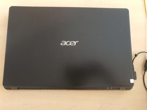 Acer Aspire A315 54K 37B0 i3 8130U/4GB/256GB/15.6