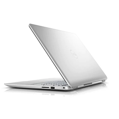  Laptop DELL INS 5584Y P85F001 