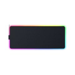  Lót chuột Razer Strider Chroma RZ02-04490100-R3M1 