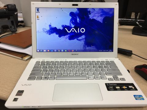Sony Vaio Svs-13135Cn