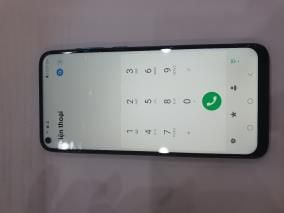 Điện thoại Vsmart Live 4 6GB