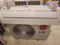  Điều hòa LG Wifi Inverter 1 HP V10API 