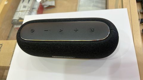 Loa Bluetooth Harman Kardon Luna (Đen)