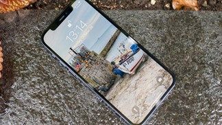 Mời bạn tải về ngay bộ hình nền siêu đẹp với nhiều chủ đề dành cho màn hình Super Retina XDR của iPhone 12 và iPhone 12 Pro