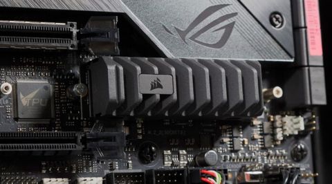 Corsair Nhá Hàng Ssd Pcie 5.0 Đầu Tiên Của Mình, Tốc Độ 10.000 Mb/s.