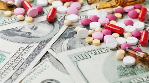Cách tra cứu giá thuốc, trang thiết bị y tế chính xác