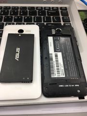  Xác Điện Thoại Asus Zenfone 4 Trắng 