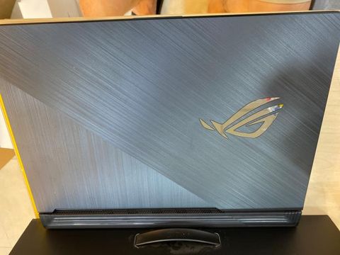 Asus G512 i5 10300H/8GB/512GB/4GB GTX1650Ti/15.6