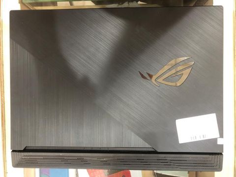 Asus G512 i7 10750H/8GB/512GB/4GB GTX1650Ti/15.6