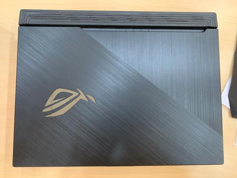 Asus G512 i5 10300H/8GB/512GB/4GB GTX1650Ti/15.6