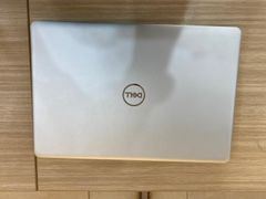  Dell Inspiron 5584 i5 8265U/4GB/1TB/2GB MX130/15.6