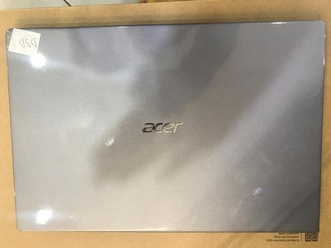 Acer Swift SF314 57G 53T1 i5 1035G1/8GB/512GB SSD/2GB MX250/14