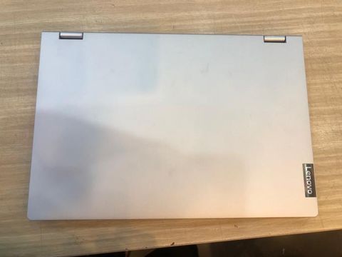 Lenovo ideapad C340 14IWL i5 8265U/8GB/256GB/14