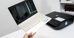  Top 10 laptop nhỏ gọn, mỏng nhẹ và dễ di chuyển đáng mua nhất hiện nay 