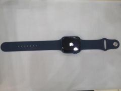  Apple Watch Series 7 GPS, 45mm Blue Aluminium Case with Abyss Blue Sport Band - Regular (MKN83VN/A) 