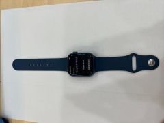  Apple Watch Series 7 GPS, 45mm Blue Aluminium Case with Abyss Blue Sport Band - Regular (MKN83VN/A) 